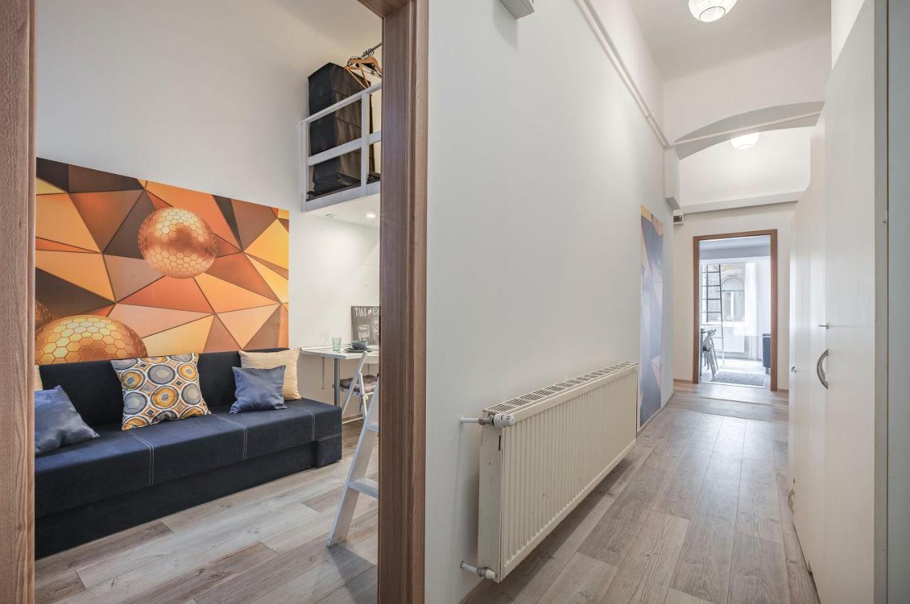 D'Crown Residences Budapest Esterno foto