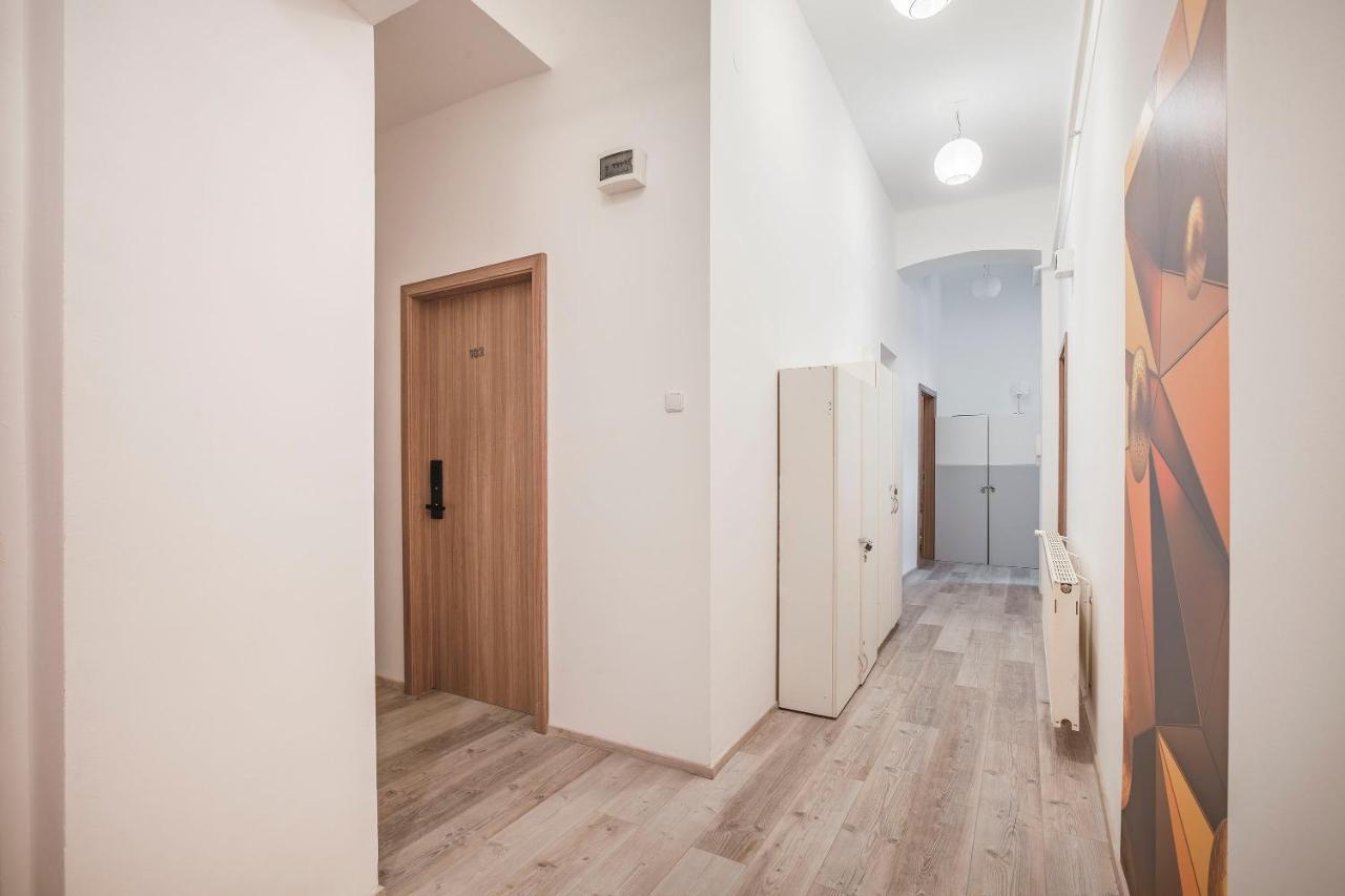 D'Crown Residences Budapest Esterno foto
