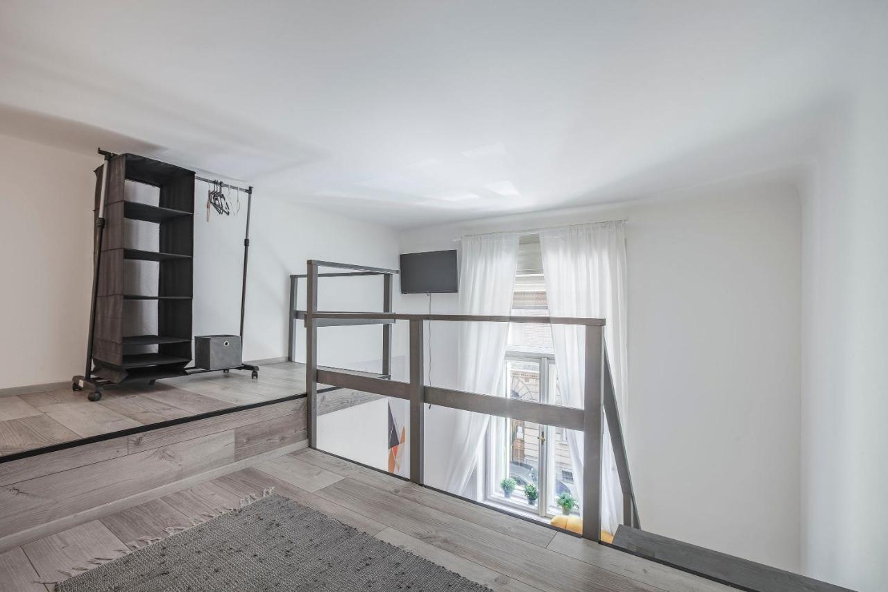 D'Crown Residences Budapest Esterno foto