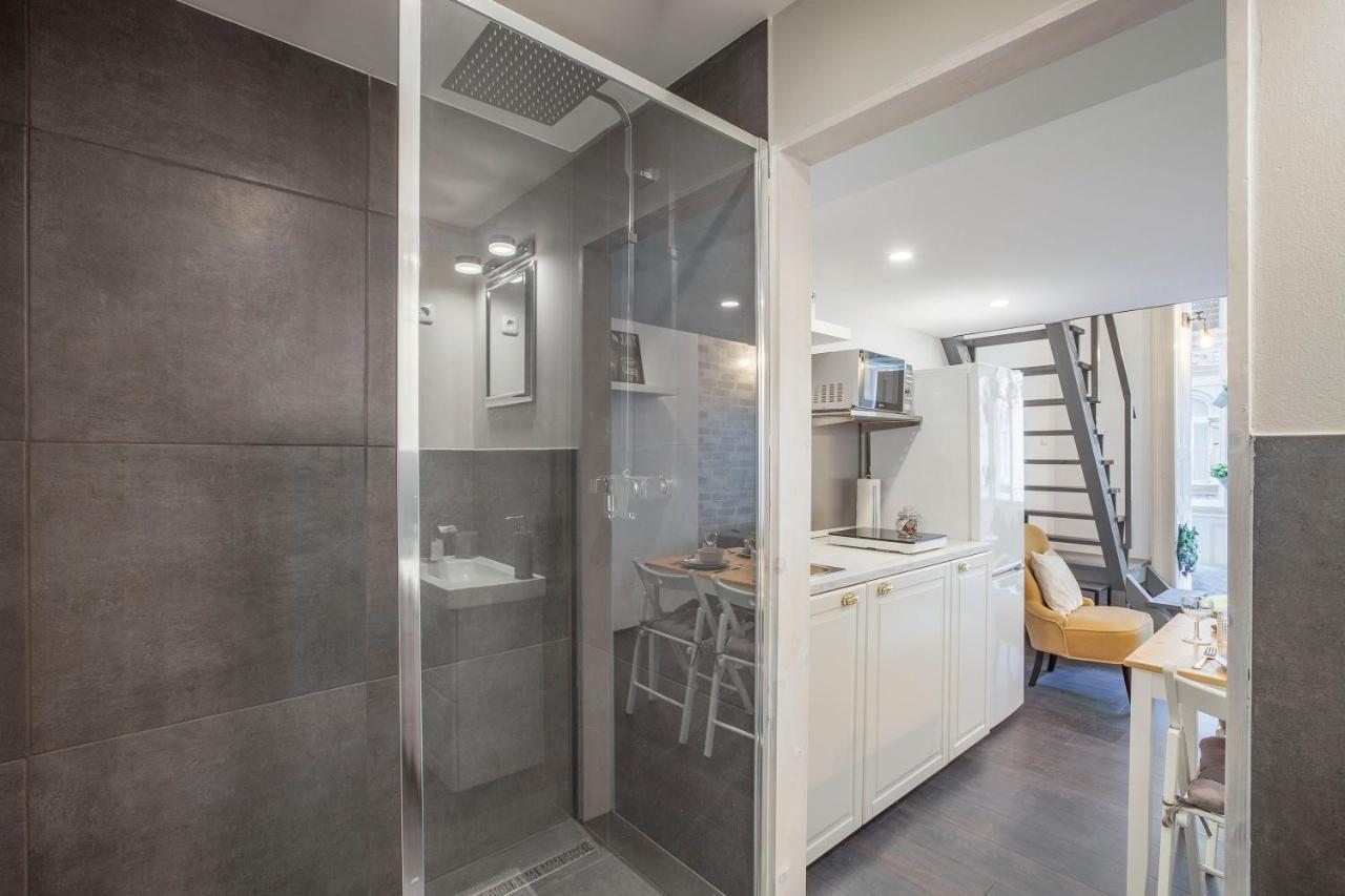 D'Crown Residences Budapest Esterno foto